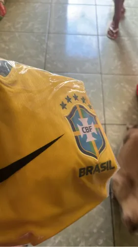 Camisas do Brasil ?