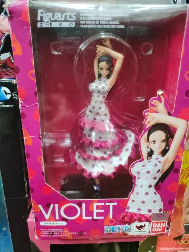 Figure personagem Violet - Figuarts Zero