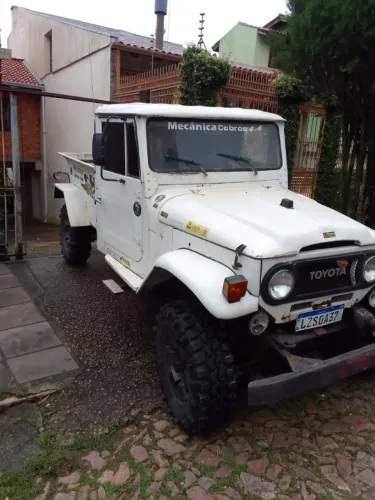 Toyota Band.Picape Chassi Curto Diesel 1976