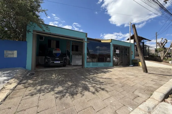 Oportunidade: Casa a venda no bairro Guarujá, Cascavel!