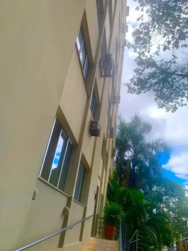 ALUGA COM OU SEM MOBILIA - SALÃO DE FESTA E LAVANDERIA