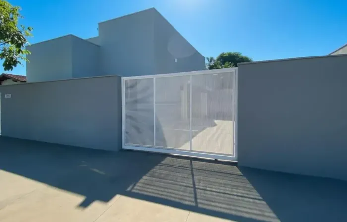 Imóvel para venda possui 150 metros quadrados com 3 quartos em Vila Bocaina - Mauá - SP