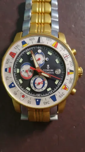 RELOGIO CORUM ADMIRALS CUP AUTOMATICO MULTICALENDARIO (FOLHEADO A OURO) A