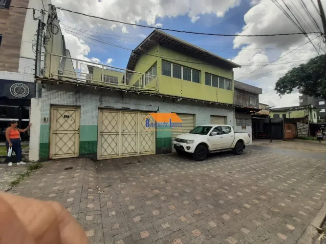 Prédio Comercial em lote de 360m², Bairro Rio Branco, Belo Horizonte/MG