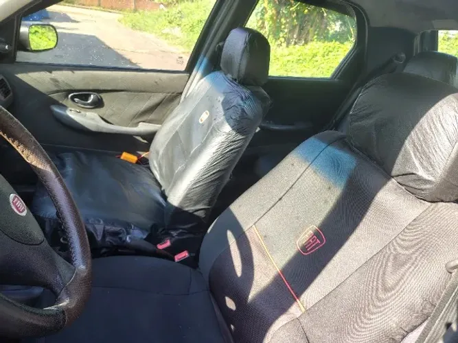 Fiat Palio 1.0 Economy Fire Flex 8V 4P 2010