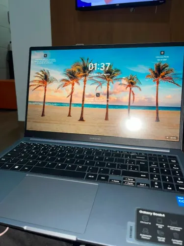 NOTEBOOK CORE I3 10TH 8GB 256SSD TELA FULL HD IPS ACABAMENTO PREMIUM