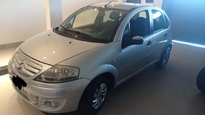 Citroen C3 GLX 1.4/ GLX Sonora 1.4 Flex 8V 5P 2010