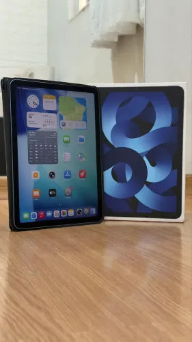 Apple iPad Air 5 64 GB Wi-Fi (M1)