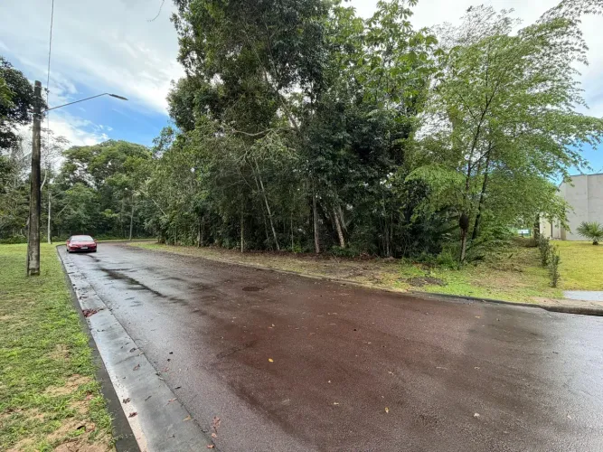 OPORTUNIDADE NO ALPHAVILLE 3 | LOTE À VENDA EM UM DOS CONDOMÍNIOS MAIS DESEJADOS DE MANAUS