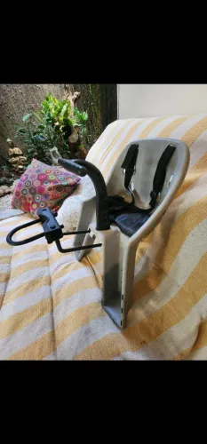 Oportunidade - cadeira infantil bike dianteira