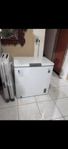 Freezer horizontal