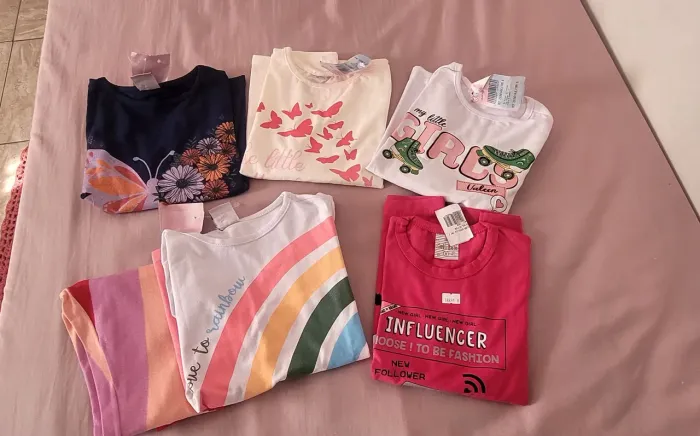 Lote roupa infantil Feminina