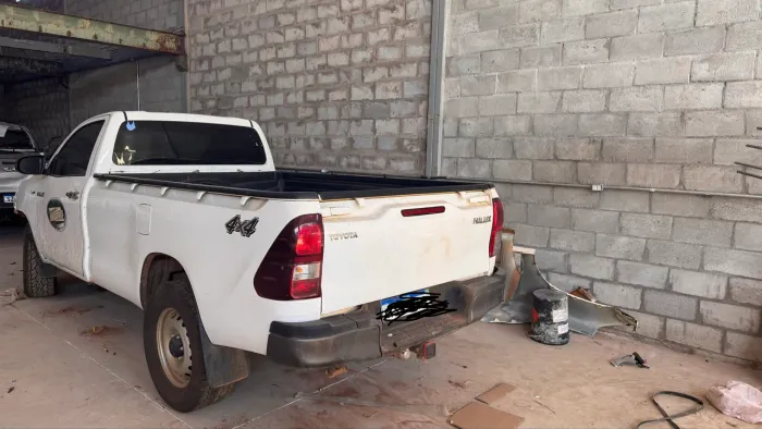 Carroceria Hilux Hilux cabina simples 3.500,00 *