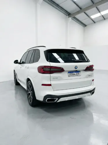BMW X5 Xdrive 45E 3.0 M.sport Híbrido AU 2023