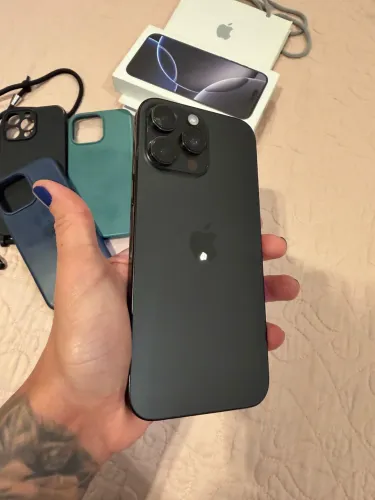 iPhone 16 PRO MAX 256GB