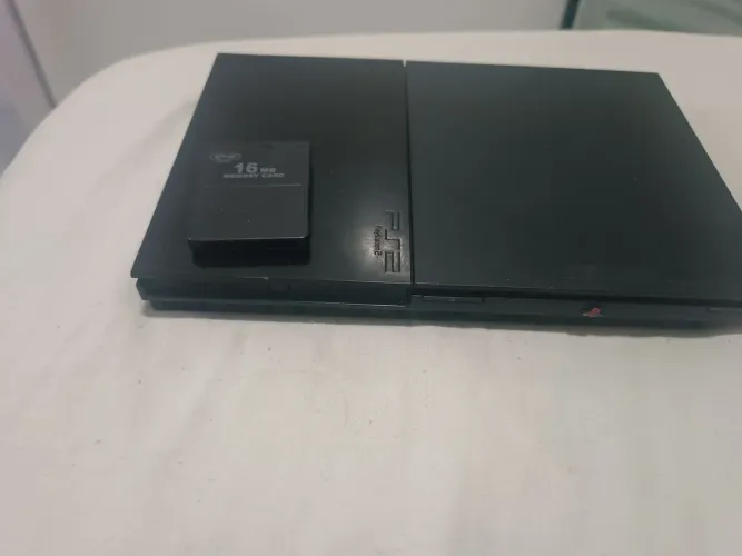 Playstation 2 com controles originais