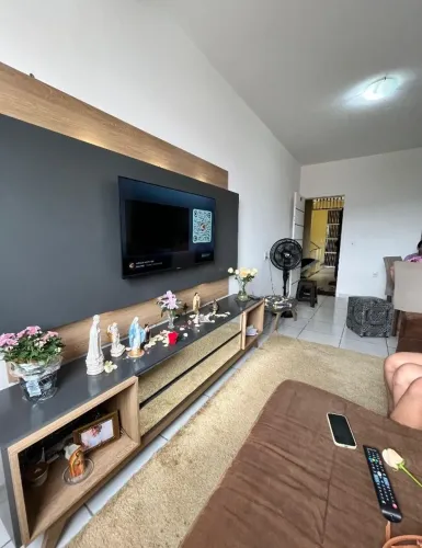 Vendo esse painel com rack