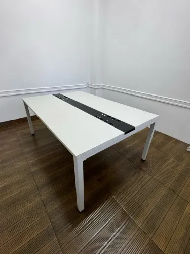 Mesas de Reunião