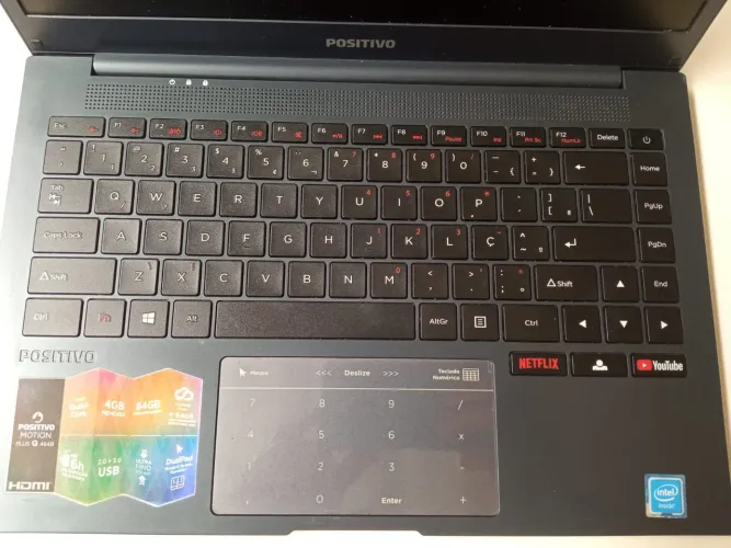 Notebook Positivo Motion Plus Q464B em excelente estado. Acompanha Mouse RGB Novo.