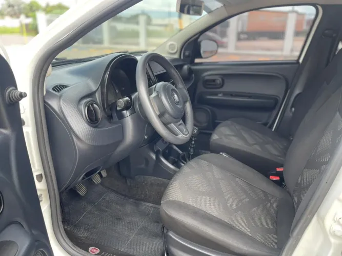 Fiat Mobi Like 1.0 Fire Flex 5P. 2021