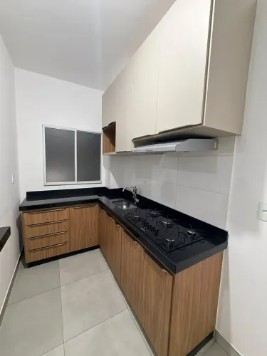 **APARTAMENTO MOBILIADO PARA LOCAÇÃO GUILHERMINA VIEIRA CHAER**
