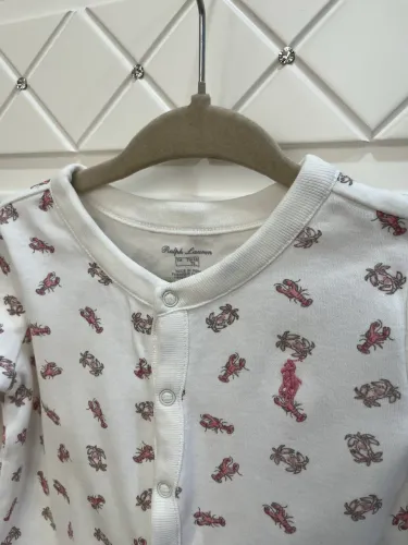 Macacão Ralph Lauren Baby com Pezinho Estampa Lagosta Tam 9M