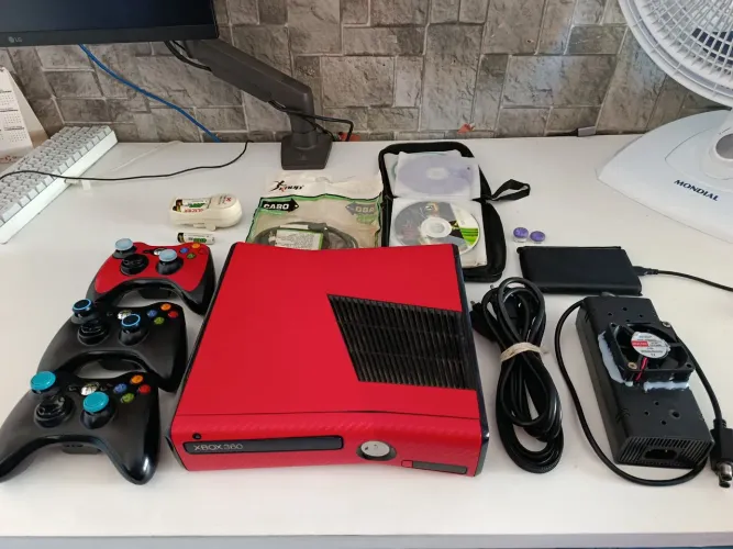 Xbox 360 slim