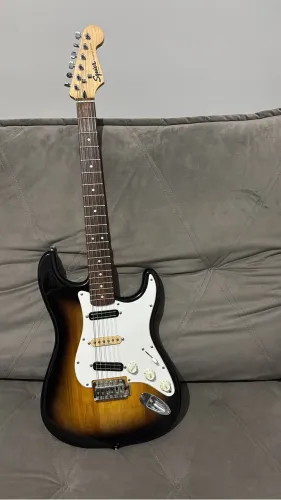 Guitarra squeir