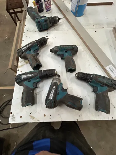 Vende se makitas em bom estado