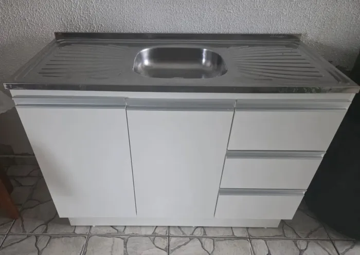 Balcão de pia em MDF