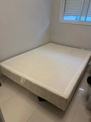 Cama Casal Ortobom (não acompanha colchão)