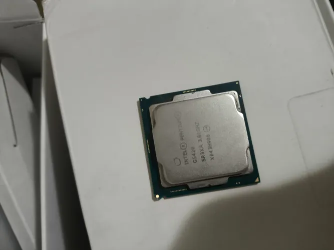 Processador Intel pentium Gold g5420 3.8 GHz