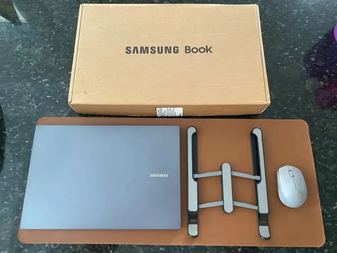 Vendo SAMSUNG BOOK