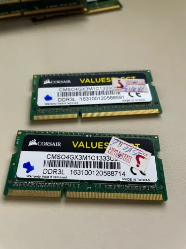 Memória RAM DDR3 4GB Corsair Notebook