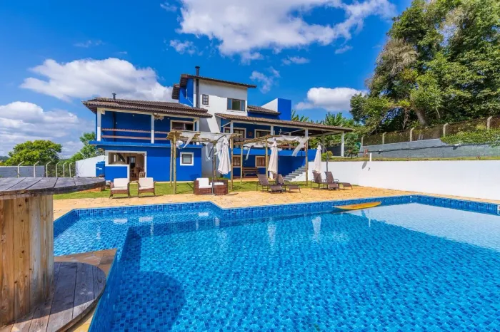 Esta no Airbnb renda mensal + ou 14 mensal