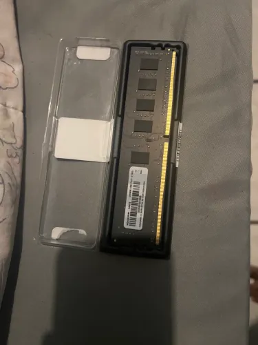 RAM 4GB DDR4 2666MHZ