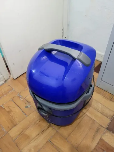 Aspirador Electrolux - FLEX 1400W com Dreno Escoa Fácil e Função Sopro Azul (FLEXN)