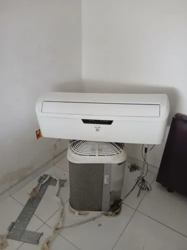Ar condicionado 18.000 BTUS