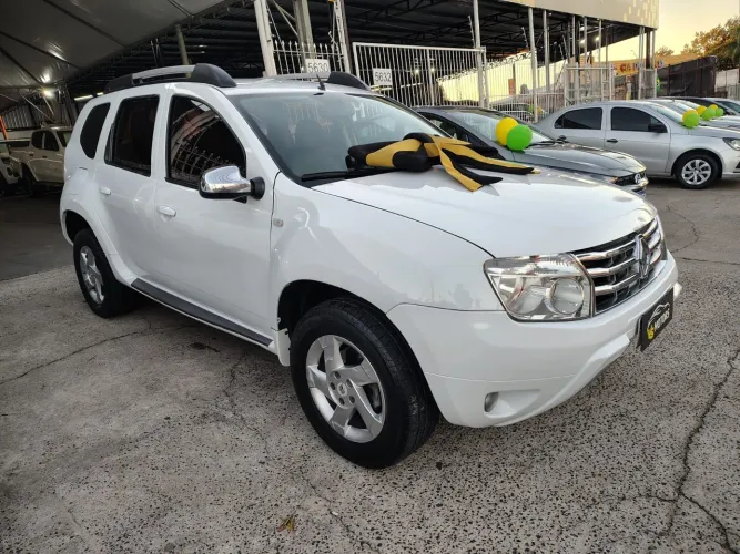 Renault Duster Dynamique 2.0 Hi-flex 16V Aut. 2013