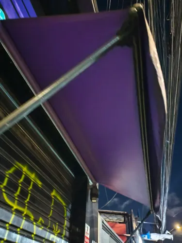Toldo semi novo