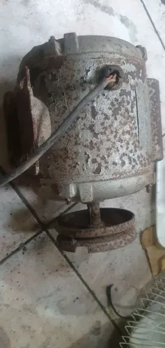 Motor antigo marca Vetam Brasil