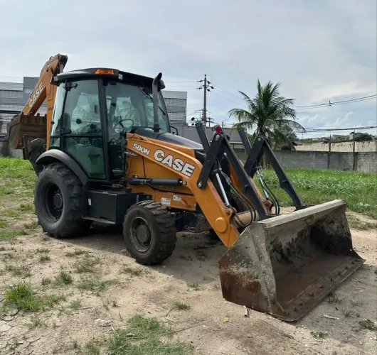 Retroescavadeira Case 580N 2022/22