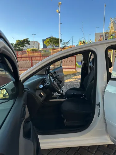 Chevrolet Onix Hatch LT 1.0 8V Flex Mec. 4P 2018