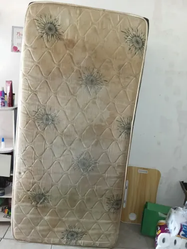 Vende-se Colchão Ortobom usado