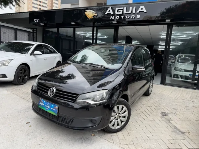 Volkswagen Fox 1.0 MI Total Flex 8V 5P 2013