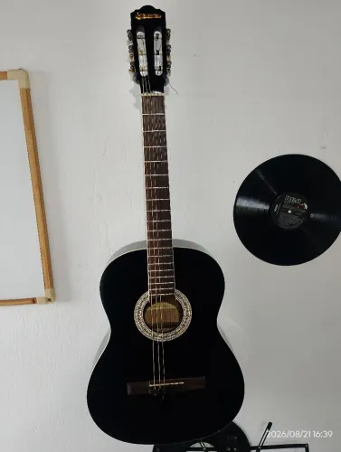 Violão clássico SERENA + acessórios