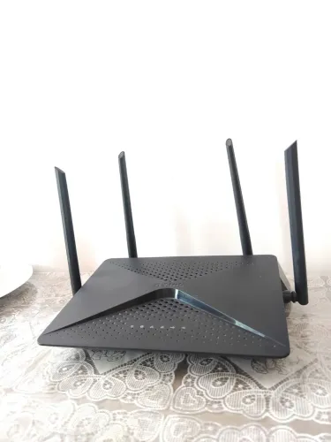 (Roteador Gamer) Roteador D-Link Gigabit-Ethernet, Dual Band, 4 Antenas - DIR-882