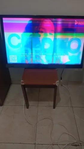 Tv com.defeito