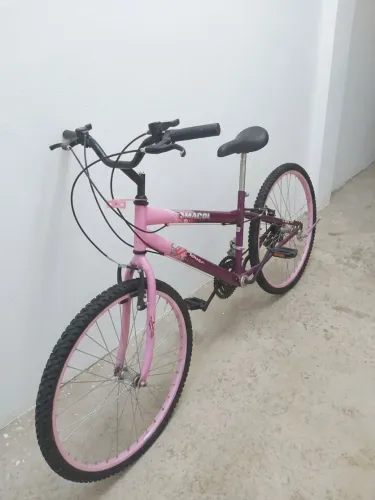 Bicicleta Feminina, usada em bom estado