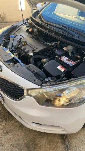 Kia Motors Cerato 1.6 16V Flex Aut. 2014